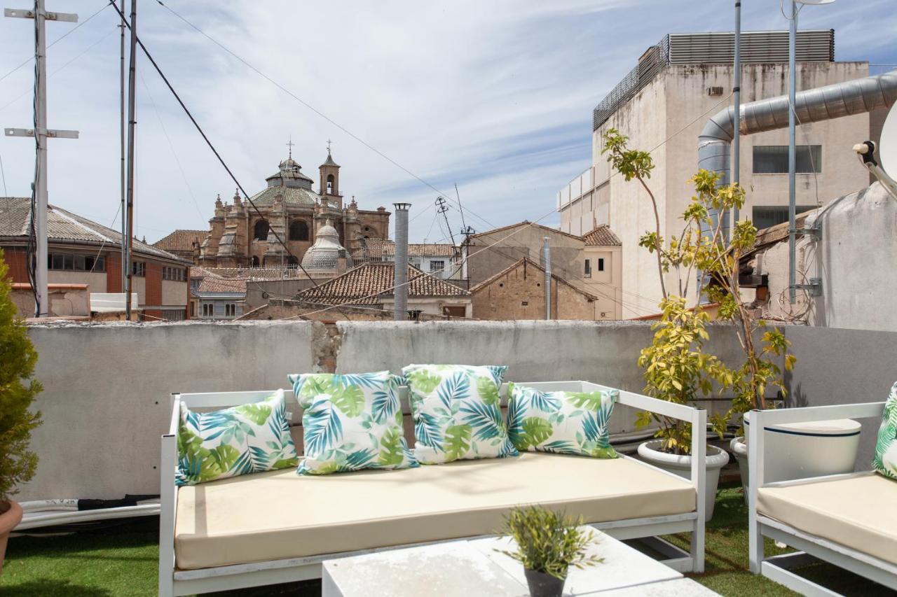 Apartamentos Elvira 21 กรานาดา ภายนอก รูปภาพ